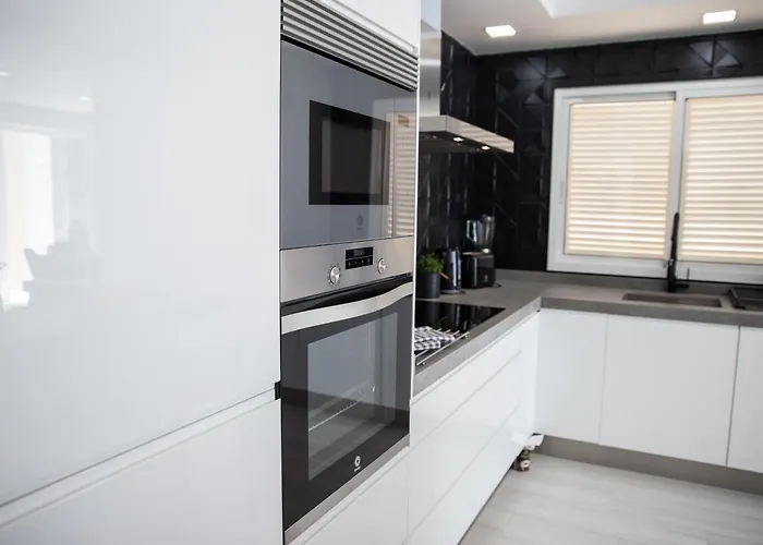 Appartement Spacious 200 Sq.m. Penthouse With Sea View Terraces