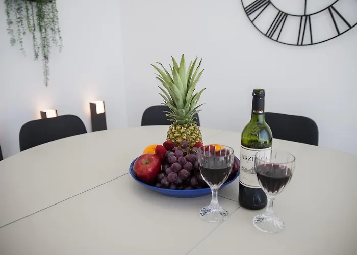 Spacious 200 Sq.m. Penthouse With Sea View Terraces *