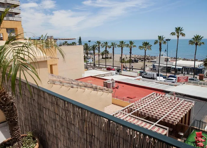Spacious 200 Sq.m. Penthouse With Sea View Terraces Appartement Torremolinos
