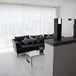 דירה Spacious 200 Sq.m. Penthouse With Sea View Terraces טורמולינוס