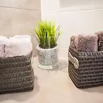 Spacious 200 Sq.m. Penthouse With Sea View Terraces דירה טורמולינוס