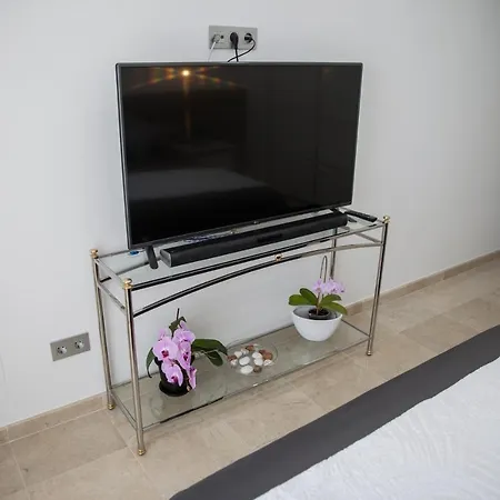 شقة Spacious 200 Sq.m. Penthouse With Sea View Terraces توريمولينوس