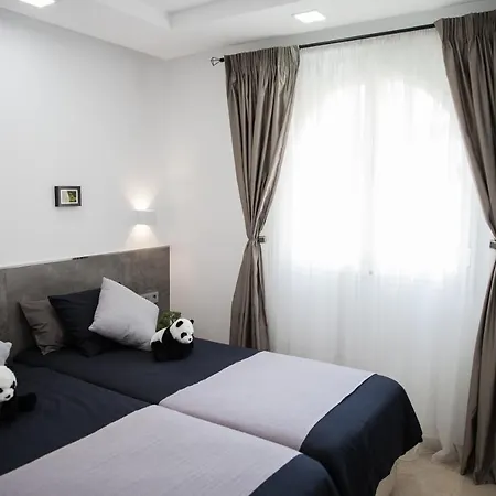 Spacious 200 Sq.m. Penthouse With Sea View Terraces * توريمولينوس