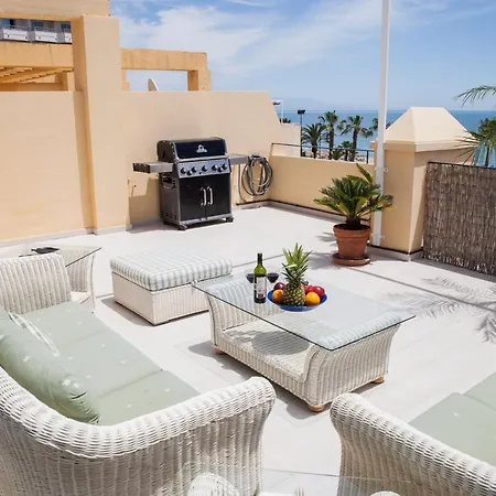 Spacious 200 Sq.m. Penthouse With Sea View Terraces * Торремолинос
