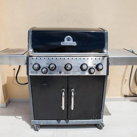 Spacious 200 Sq.m. Penthouse With Sea View Terraces شقة توريمولينوس