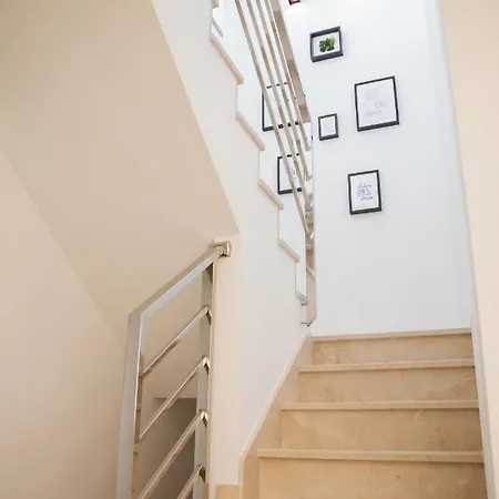 Spacious 200 Sq.m. Penthouse With Sea View Terraces *