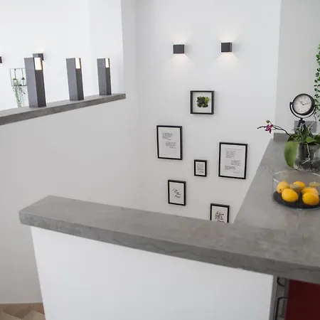 Spacious 200 Sq.m. Penthouse With Sea View Terraces * טורמולינוס