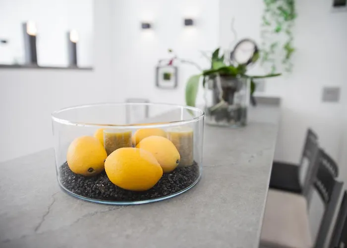 Spacious 200 Sq.m. Penthouse With Sea View Terraces * Торремолинос