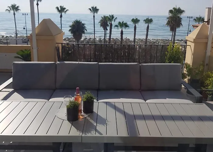Апартаменты Spacious 200 Sq.m. Penthouse With Sea View Terraces Торремолинос