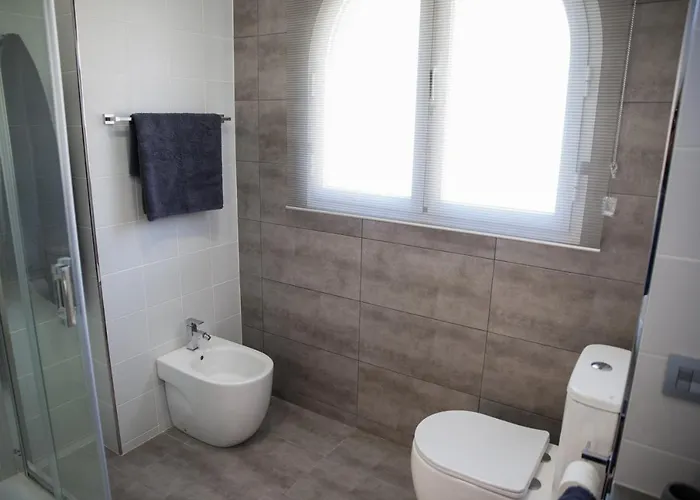 Spacious 200 Sq.m. Penthouse With Sea View Terraces *