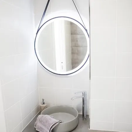 公寓 Spacious 200 Sq.m. Penthouse With Sea View Terraces *