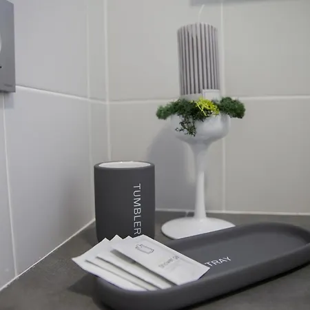 Spacious 200 Sq.m. Penthouse With Sea View Terraces 托雷莫利诺斯